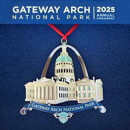 Gateway Arch 2025 Ornament